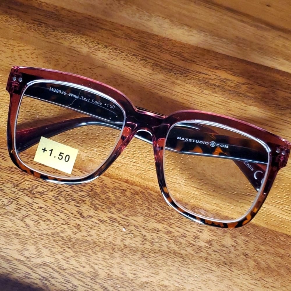 Reading‎ Glasses